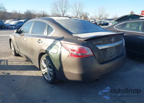 2013 Nissan Altima 3.5 Sl z USA, uszkodzony, nr VIN 1N4BL3AP0DC202795